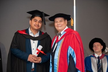Mr Anubhav, Dhoju