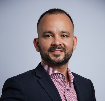 Assistant Professor Sergio Pinzon - UBSS Staff