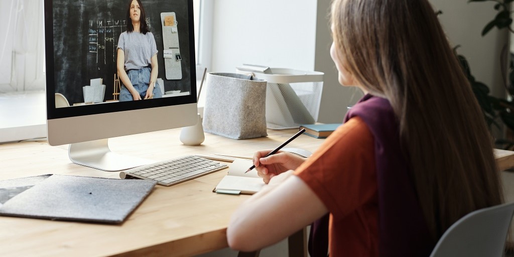 Essential Ingredients for Effective Online Teaching and Learning